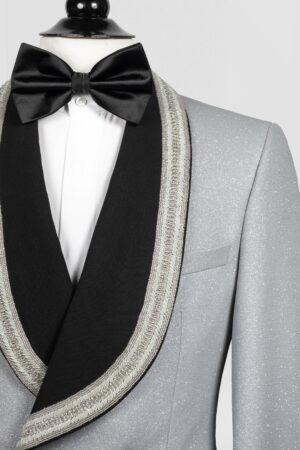 Alternative view of Del Papo Noblesse